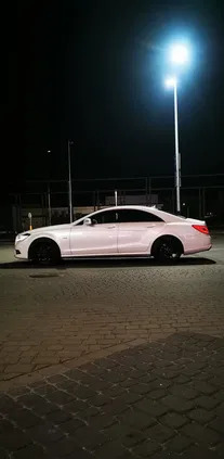 podkarpackie Mercedes-Benz CLS cena 86000 przebieg: 235000, rok produkcji 2011 z Warszawa